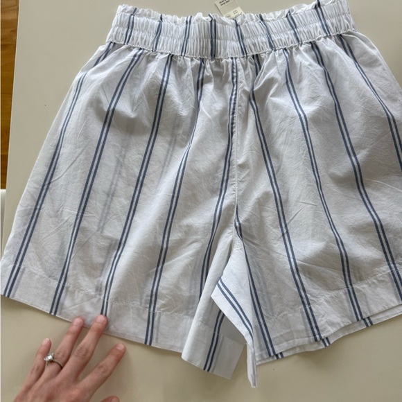 Aerie High Waist Shorts in White and Blue - Picture 3 of 7
